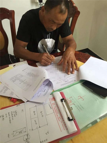 J9官网环保客户签单合照